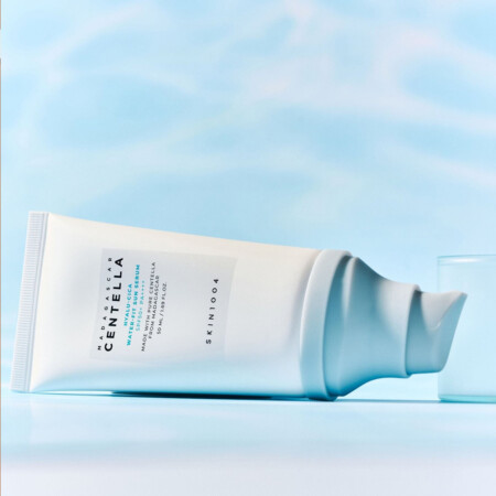 Skin1004 Madagascar Centella Hyalu-Cica Water-Fit Sun Serum SPF 50+/PA++++